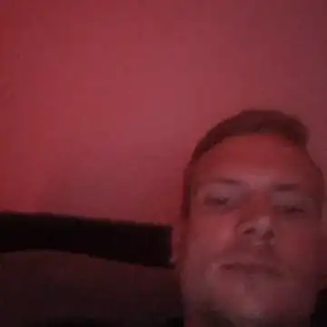 Snapshot of chriss13fc chatting on 24, 4, 2026 chriss13fc online show from 24, 4, 2026