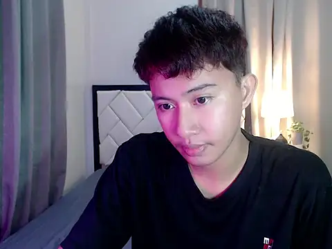 asiantwink0000 online show from 15, 2, 2026