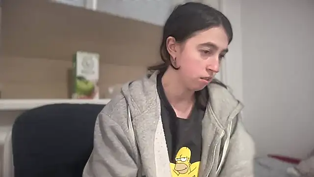 Snapshot of Aphr0ditee chatting on 21, 4, 2026 Aphr0ditee online show from 21, 4, 2026