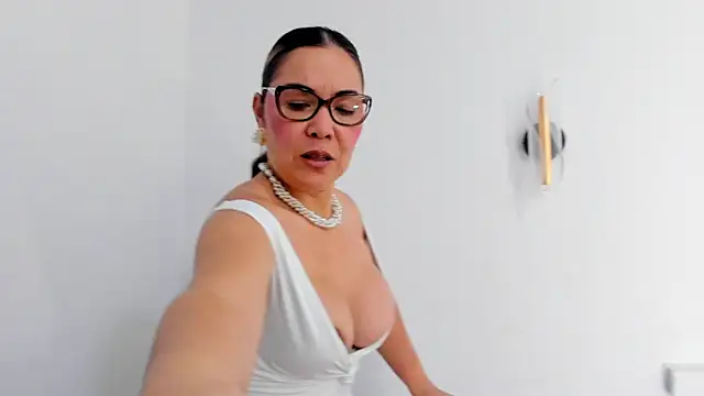 AnnaJaimes online show from 1, 2, 2026