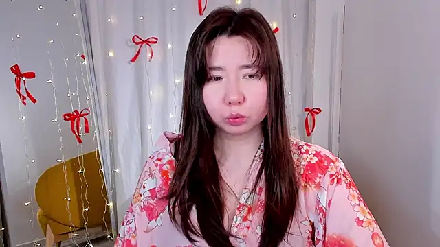 spicy pie  online show from 3, 12, 2025