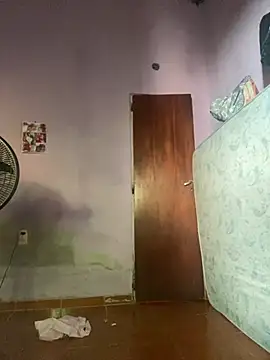 Snapshot of Quierolechiitaaa chatting on 14, 1, 2026 Quierolechiitaaa online show from 14, 1, 2026