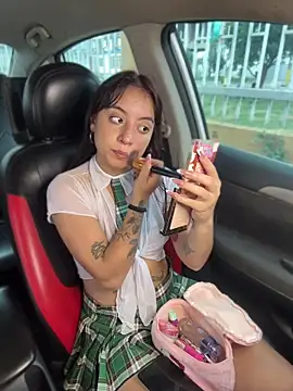 Mia fiire online show from 13, 4, 2026