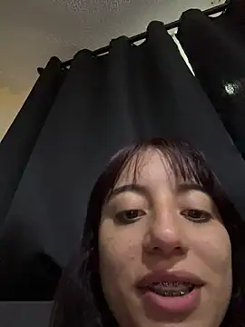 Snapshot of Mia_fiire chatting on 15, 6, 2026 Mia fiire online show from 15, 6, 2026