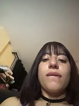 Snapshot of Mia_fiire chatting on 8, 7, 2026 Mia fiire online show from 8, 7, 2026