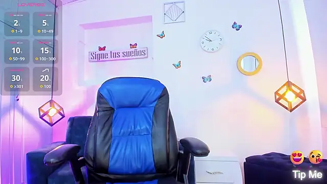 Hot Darliing online show from 16, 1, 2026