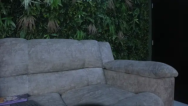 ObsidianOrchid online show from 4, 12, 2025