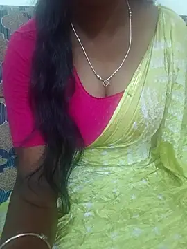Snapshot of tamil__naughtykanmani chatting on 8, 6, 2026 tamil naughtykanmani online show from 8, 6, 2026