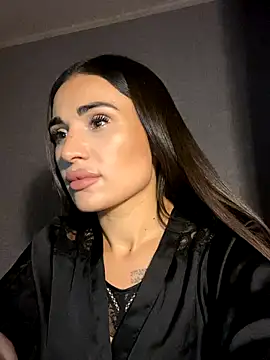 MonikaSi online show from 4, 12, 2025