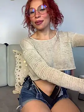 PrettyChloe  online show from 11, 2, 2026