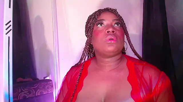 Snapshot of GraceMaaceey chatting on 13, 3, 2026 GraceMaaceey online show from 13, 3, 2026