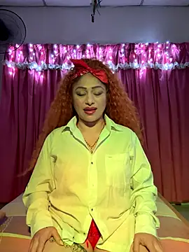 xyarela Hot online show from 23, 12, 2025