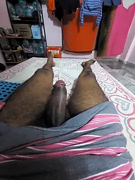 Snapshot of Yth24 chatting on 3, 12, 2025 Yth24 online show from 3, 12, 2025