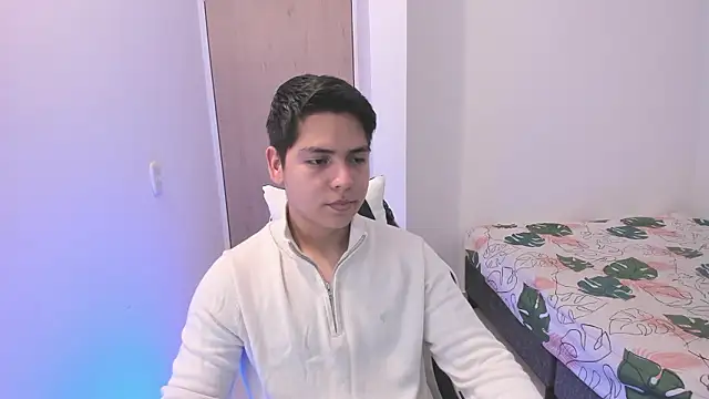 Asta YunoXXX online show from 4, 3, 2026