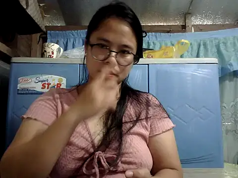 Snapshot of xxdreamgirl69 chatting on 2, 7, 2026 xxdreamgirl69 online show from 2, 7, 2026