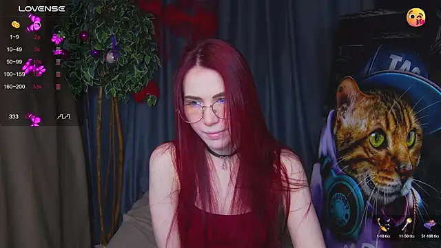 Emily Kente online show from 14, 12, 2025