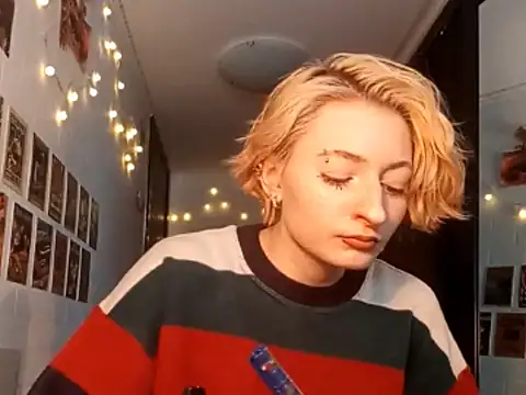 AmyGrok online show from 28, 11, 2025