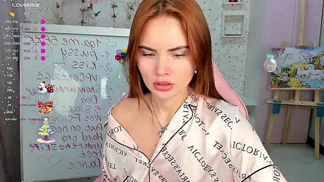 Snapshot of Anna_Dreamer chatting on 3, 12, 2025 Anna Dreamer online show from 3, 12, 2025