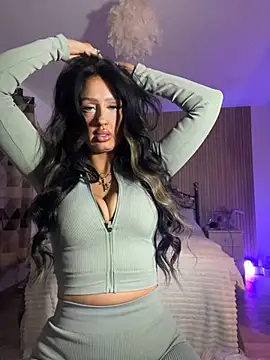 Lolaxox  online show from 9, 1, 2026