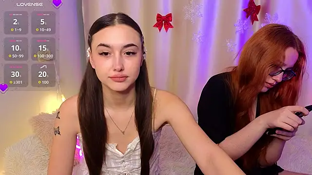 sunny luna online show from 16, 12, 2025