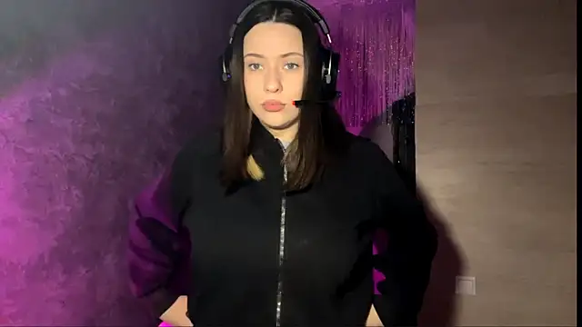 AngeliqueSulima online show from 21, 12, 2025