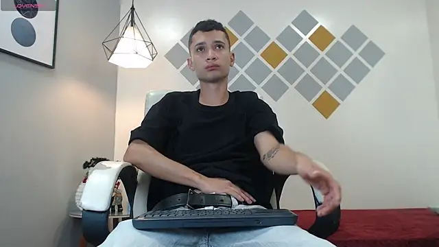 Snapshot of LucassSmith11 chatting on 17, 1, 2026 LucassSmith11 online show from 17, 1, 2026