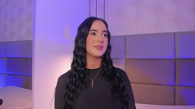 Emily luve online show from 6, 1, 2026