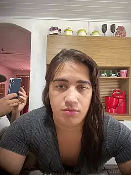 Snapshot of larysinha chatting on 25, 4, 2026 larysinha online show from 25, 4, 2026