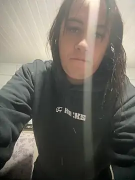 Snapshot of larysinha chatting on 10, 6, 2026 larysinha online show from 10, 6, 2026