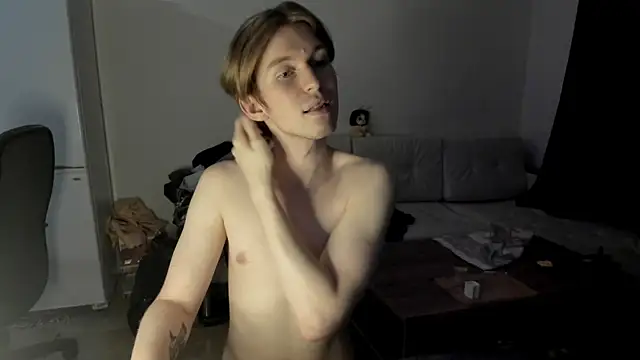 Snapshot of y0urSteve chatting on 5, 6, 2026 y0urSteve online show from 5, 6, 2026