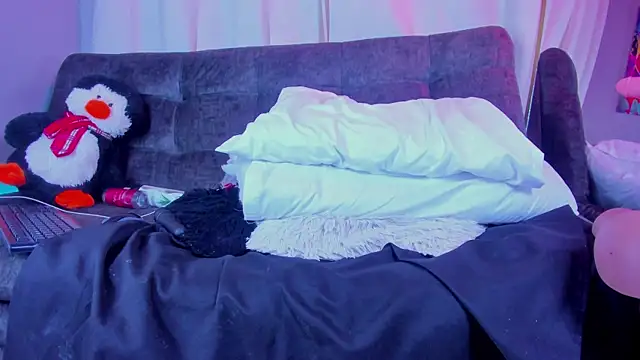 BonnieRitz online show from 30, 11, 2025