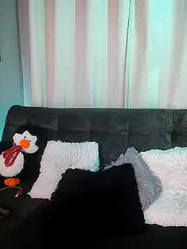 BonnieRitz online show from 1, 12, 2025