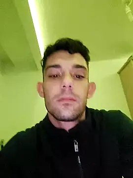 Snapshot of OnlyOneMen chatting on 18, 12, 2025 OnlyOneMen online show from 18, 12, 2025