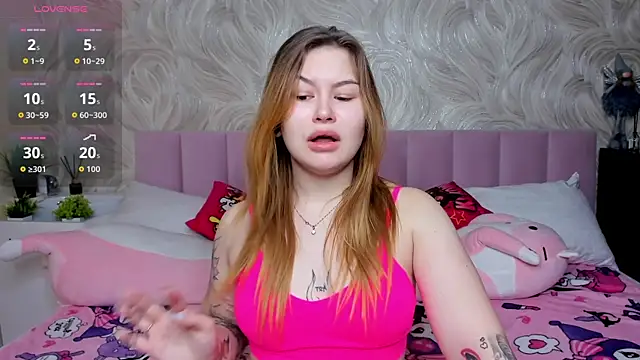 MilanaXHoney online show from 14, 12, 2025