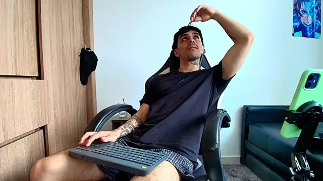 Snapshot of liorvante chatting on 25, 4, 2026 liorvante online show from 25, 4, 2026