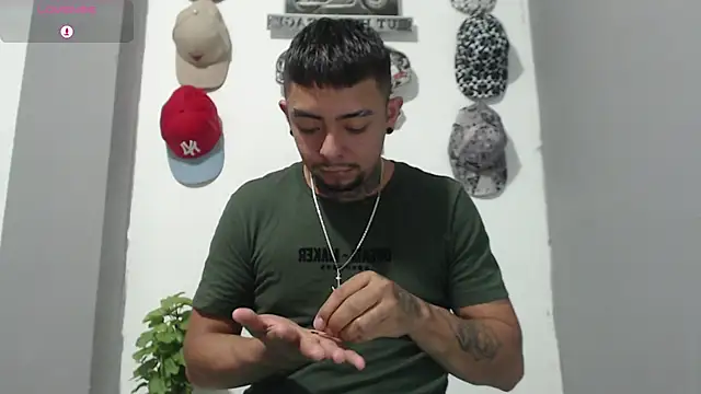 Snapshot of BASTIAN_NICOLAS_ chatting on 11, 2, 2026 BASTIAN NICOLAS online show from 11, 2, 2026