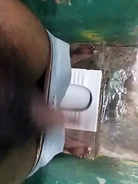 Snapshot of aguyforgay chatting on 2, 12, 2025 aguyforgay online show from 2, 12, 2025