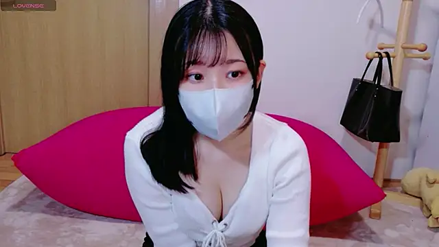 Snapshot of shiorin_3 chatting on 15, 4, 2026 shiorin 3 online show from 15, 4, 2026