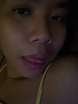 Snapshot of Margaux4U chatting on 2, 5, 2026 Margaux4U online show from 2, 5, 2026