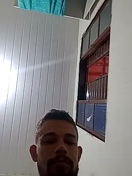 Snapshot of leonct chatting on 30, 11, 2025 leonct online show from 30, 11, 2025