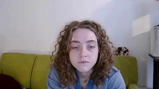 DeliaBlew online show from 17, 12, 2025