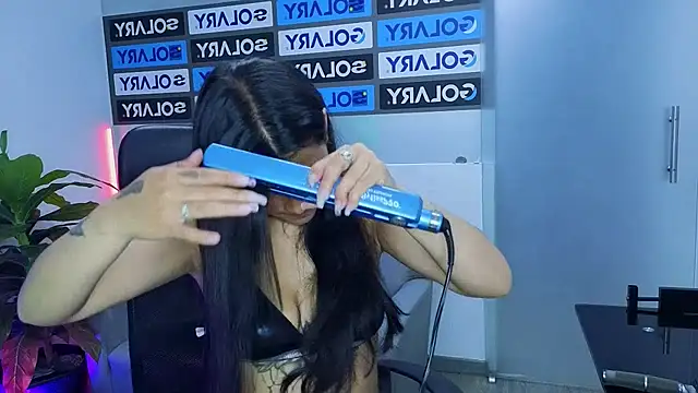 Snapshot of ScarlethJonz chatting on 16, 12, 2025 ScarlethJonz online show from 16, 12, 2025