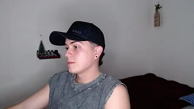 Snapshot of oak_david chatting on 17, 12, 2025 oak david online show from 17, 12, 2025