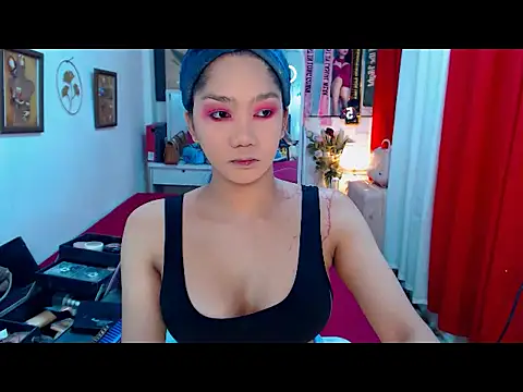 UrScreenGoddess online show from 16, 12, 2025