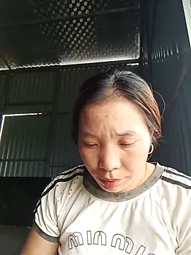 Snapshot of Evelyn-n chatting on 2, 4, 2026 Evelyn-n online show from 2, 4, 2026