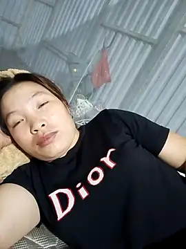 Snapshot of Evelyn-n chatting on 2, 4, 2026 Evelyn-n online show from 2, 4, 2026