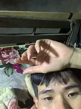 Snapshot of anh-soi123 chatting on 19, 4, 2026 anh-soi123 online show from 19, 4, 2026