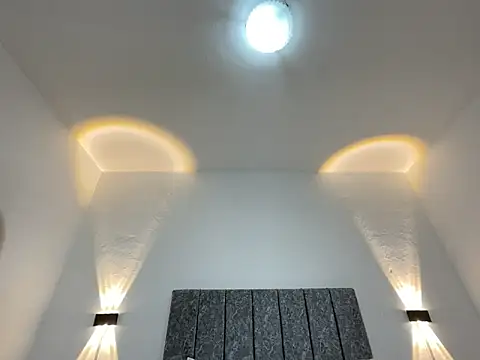 Snapshot of Mia_Allenn chatting on 7, 3, 2026 Mia Allenn online show from 7, 3, 2026