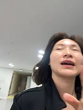 Snapshot of A-ZJunn chatting on 21, 2, 2026 A-ZJunn online show from 21, 2, 2026