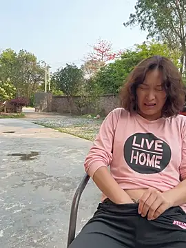 Snapshot of A-ZJunn chatting on 30, 3, 2026 A-ZJunn online show from 30, 3, 2026